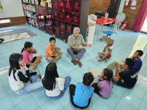 Fun Learning English with Volunteer Geoff