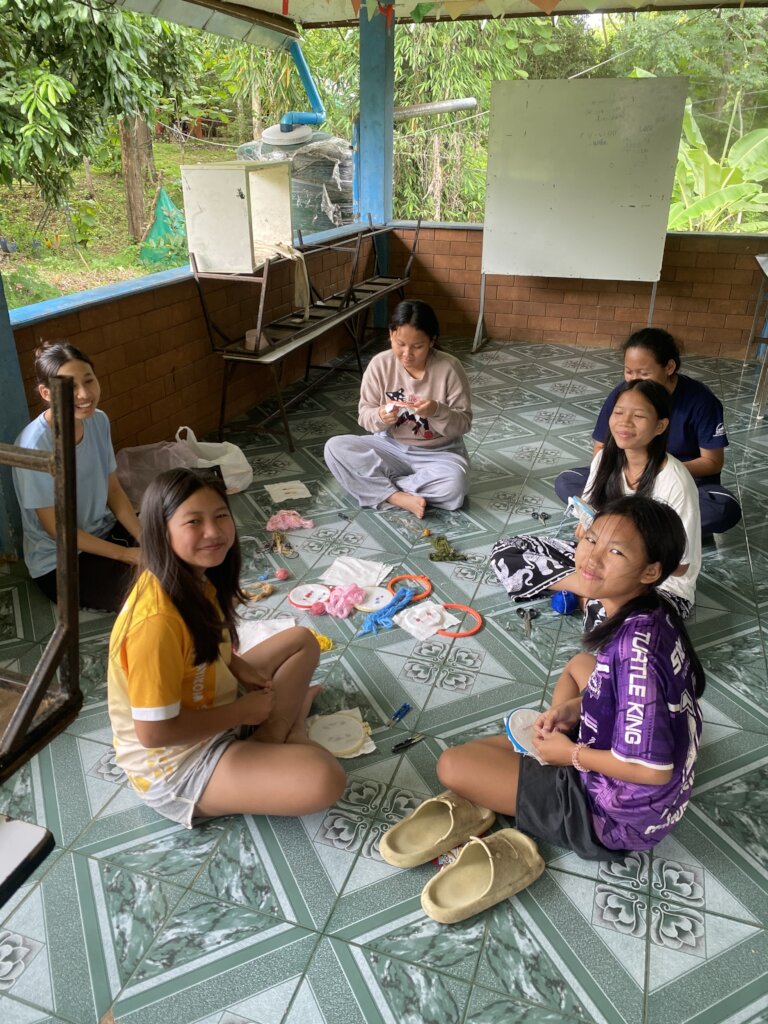 Tangmo leading handicraft embroidery