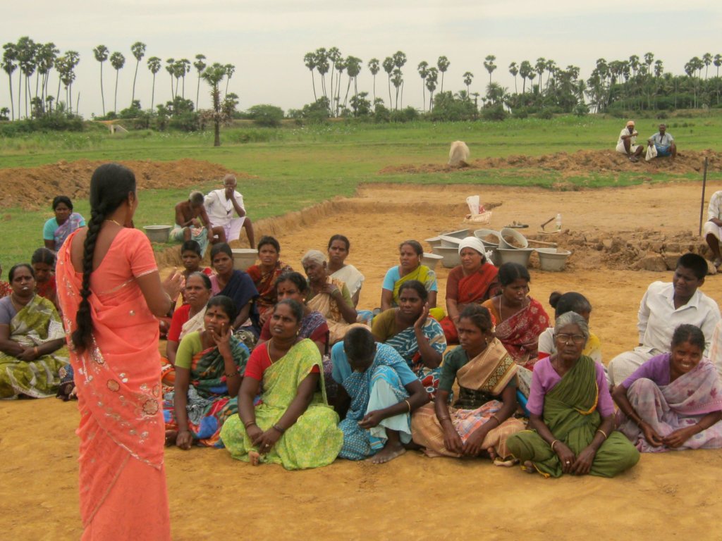 Mobilise and Support 1000 Female Local Farmers
