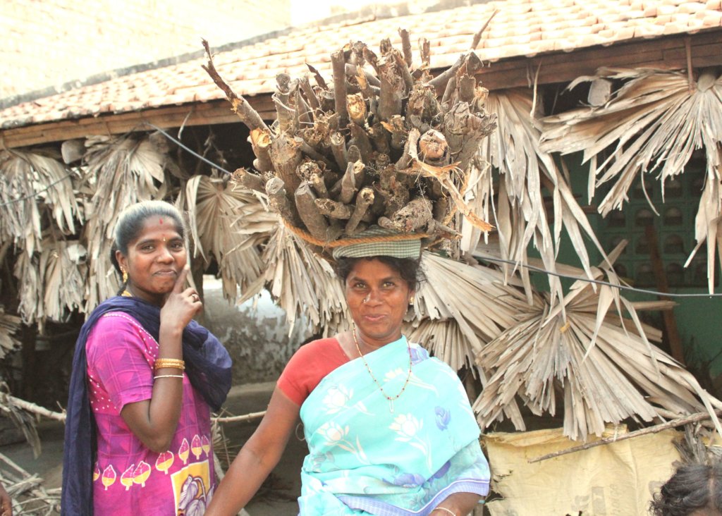 Mobilise and Support 1000 Female Local Farmers