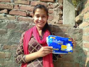 Girl with sanitary napkin Picture 5