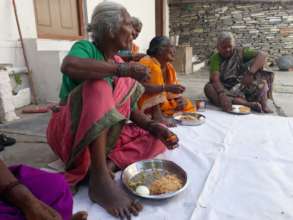 Donating nutrition meal sponsorship to poor oldage