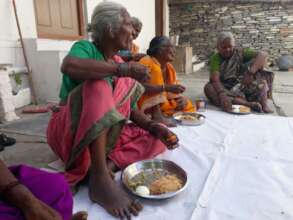 Meal Sponsorship for Poor Old Age Persons in India