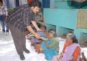Cloths donation for elderly charity best ngo india