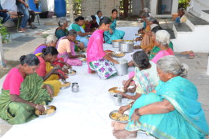 Sponsorship of meal for poor old age women andhra
