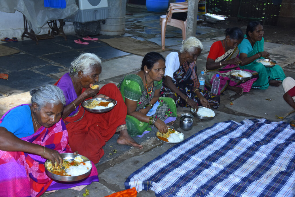 sponsor_elderly_woman_in_andhra_pradesh