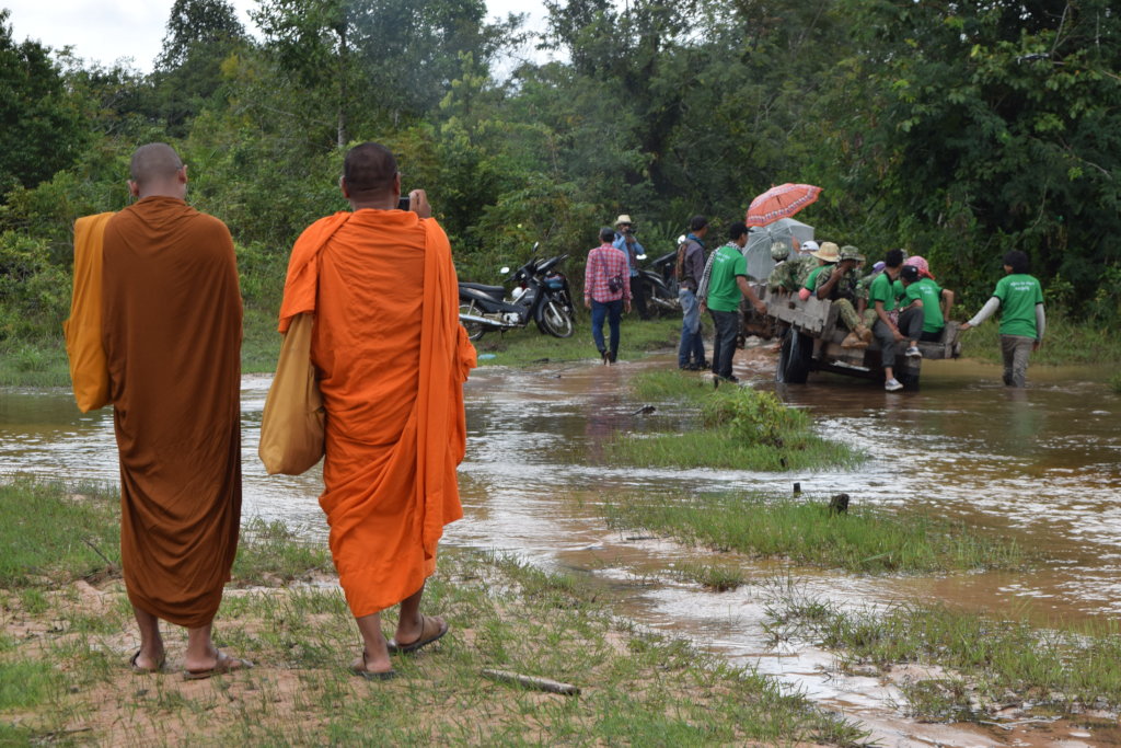 Plant Trees in Cambodian Community Forests