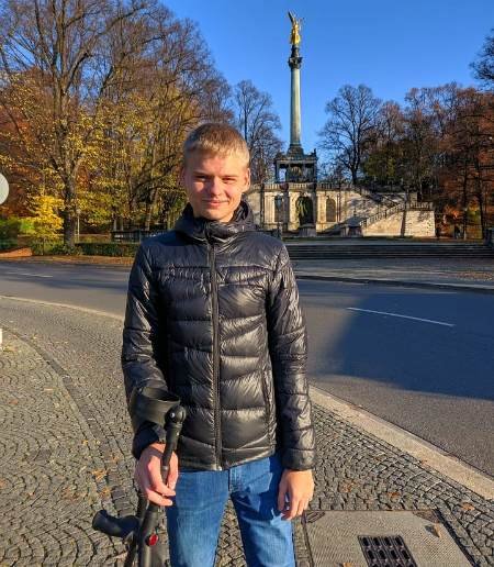 Urgent help needed for a teenage cancer survivor!