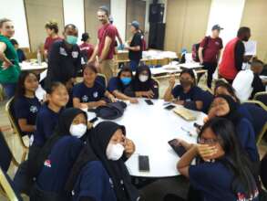 Group discussion about street connected girls