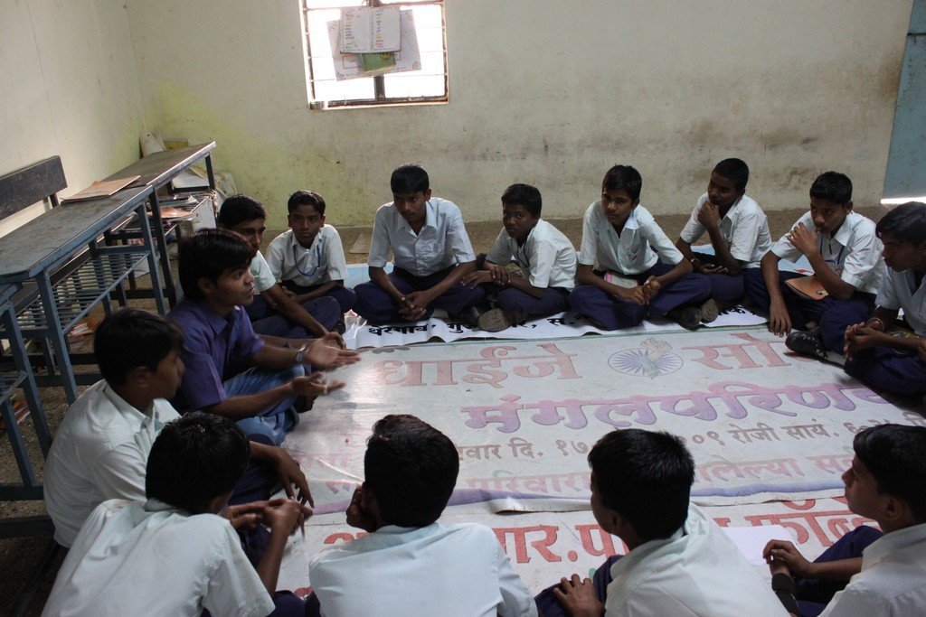 Sanitation and counseling for 3000 kids in india