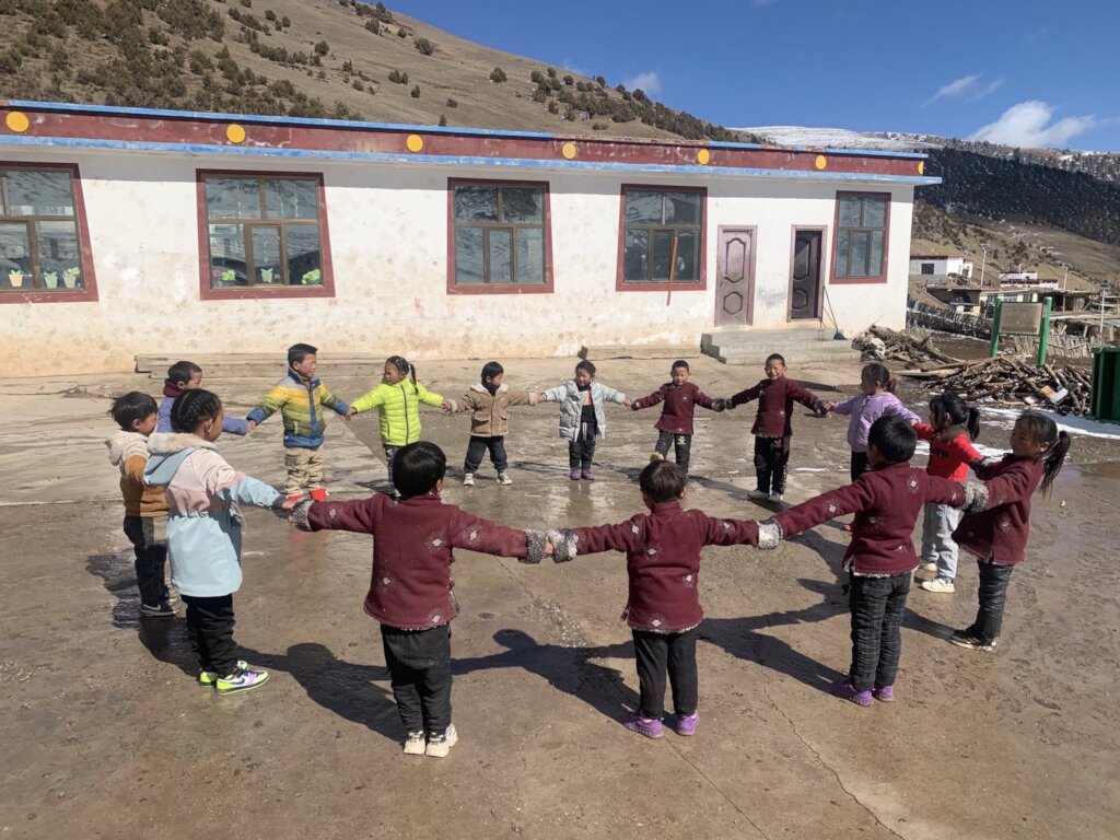Education for Nomadic Children in Tibet