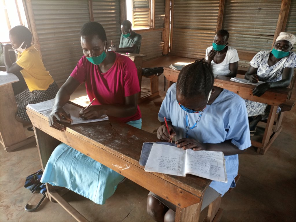 Literacy skills for 200 refugee women and girls
