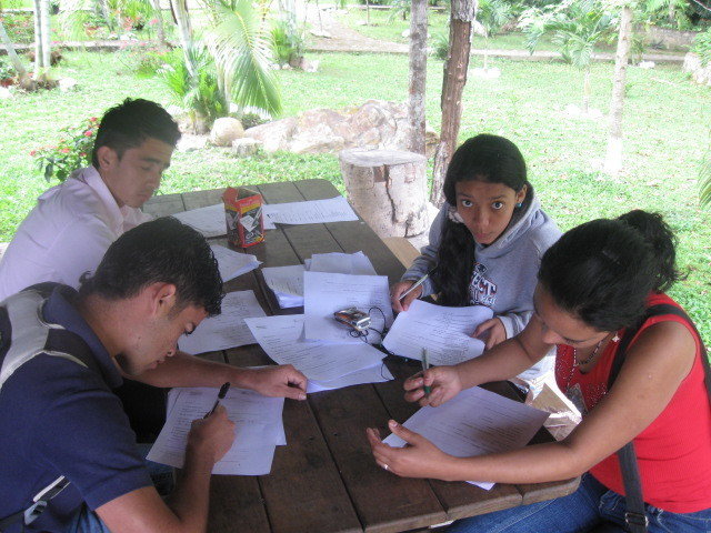 Send 120 youths to high school in Honduras