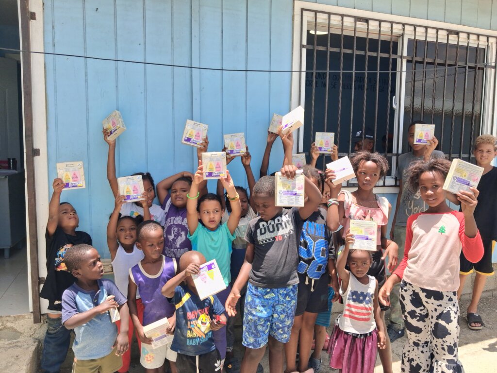 Build Vocational School to Train 400 Dominicans/Yr