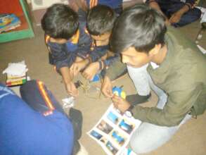 Assembling STEM items by students