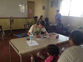 Serving with Nicaraguan physician Dr. Don Corea!