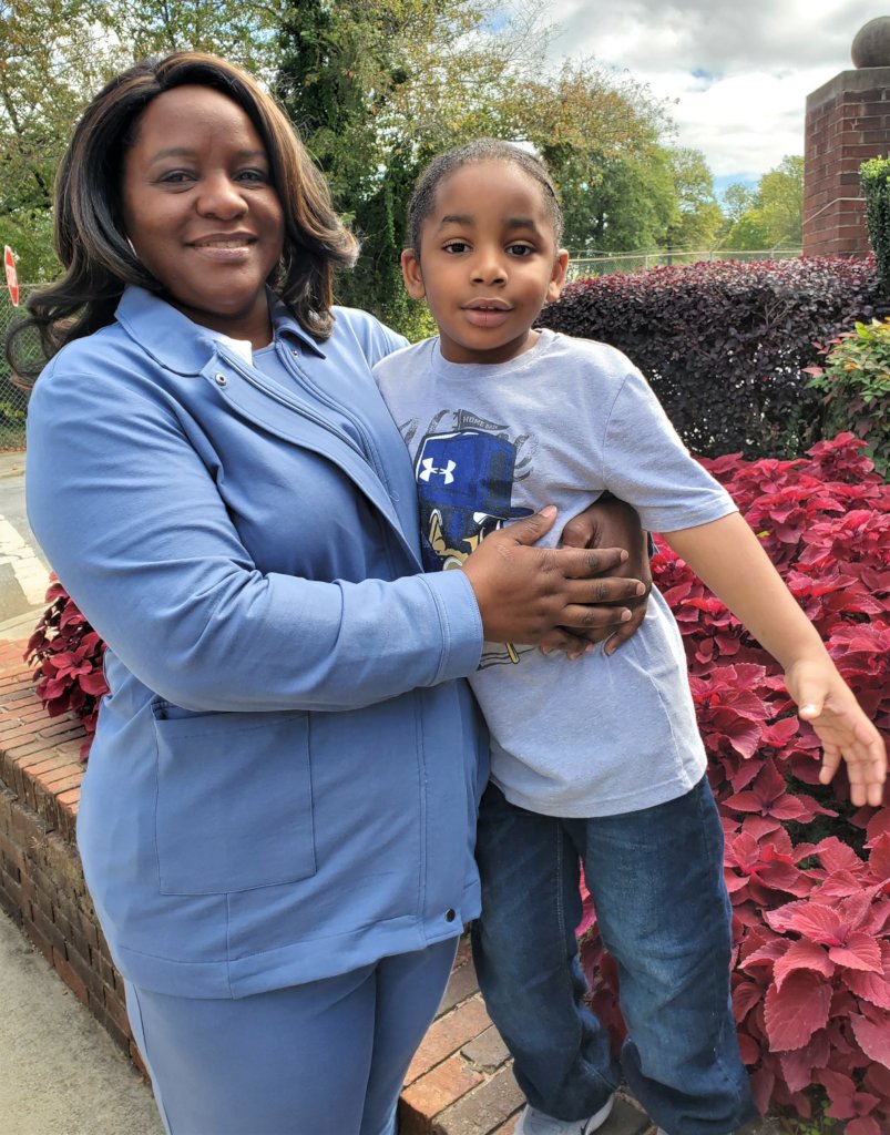 Help a Mom Finally Finish Her Bachelor's Degree