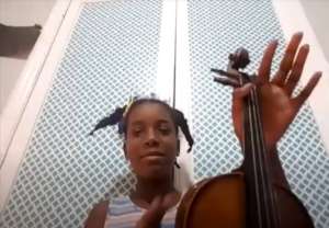 Norah, a violin student
