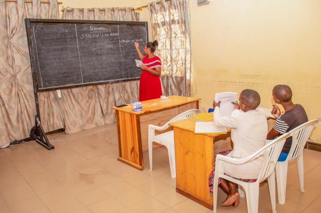 A second chance for teenage mothers in Tanzania