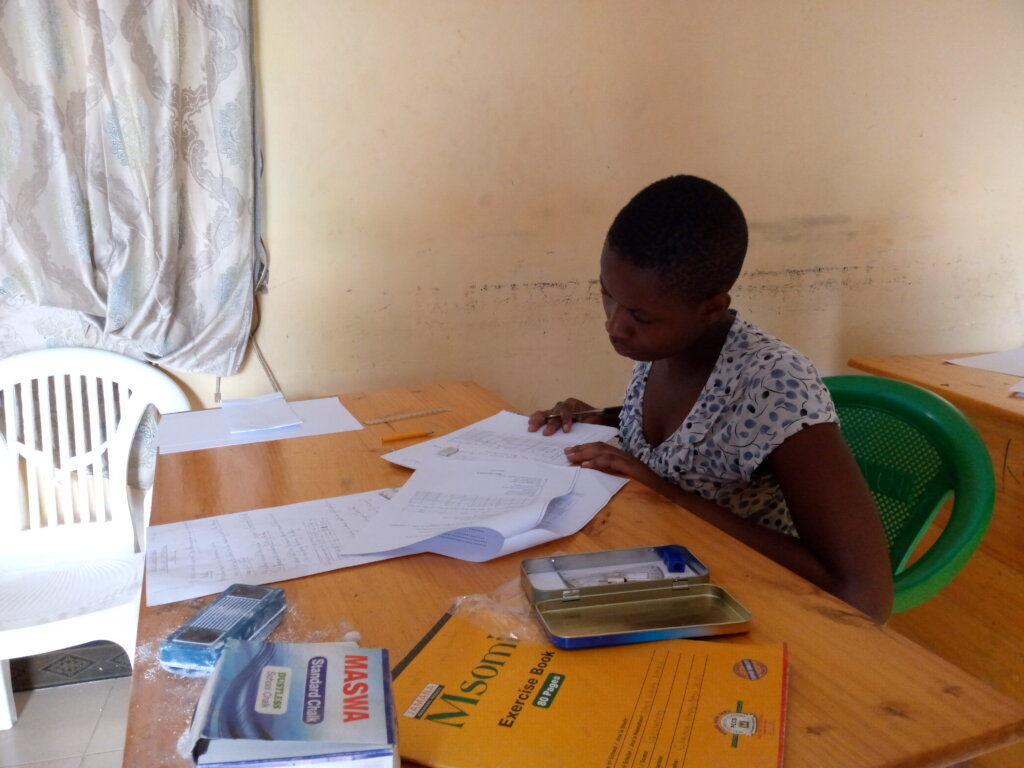 A second chance for teenage mothers in Tanzania