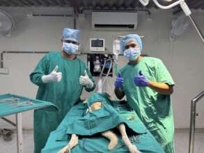 Expanded Operating theater W veterinarians