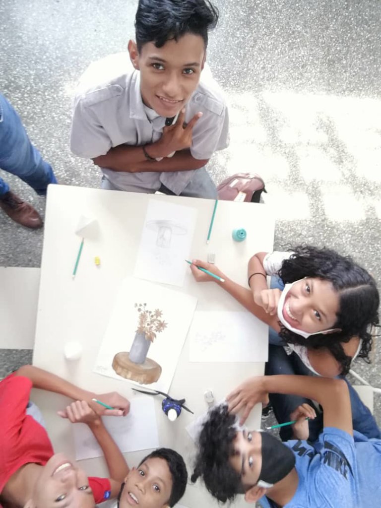 LAI goes to the Community