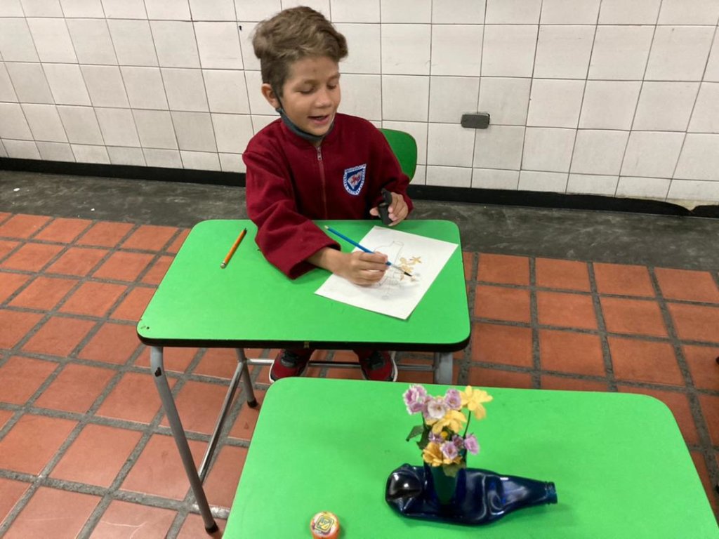 LAI goes to the Community