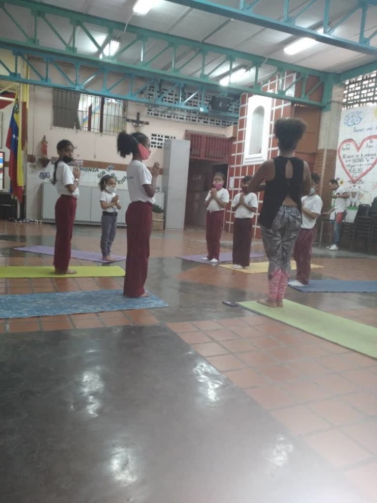 LAI goes to the Community