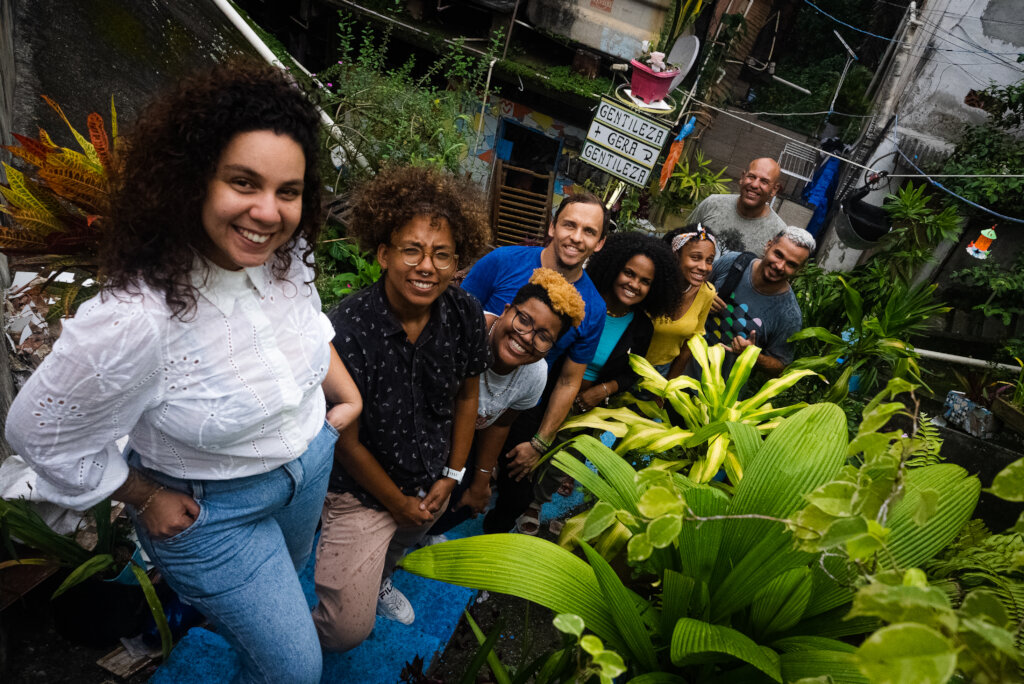 Empower Rio's Slums: Hub for Social Innovation
