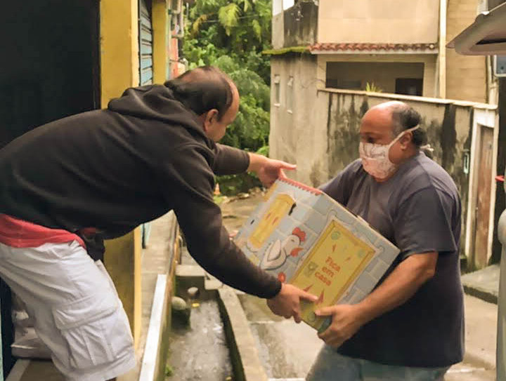 Support a Collective of Vidigal slum NGOs