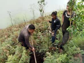 Planting trees at Bukit Saab
