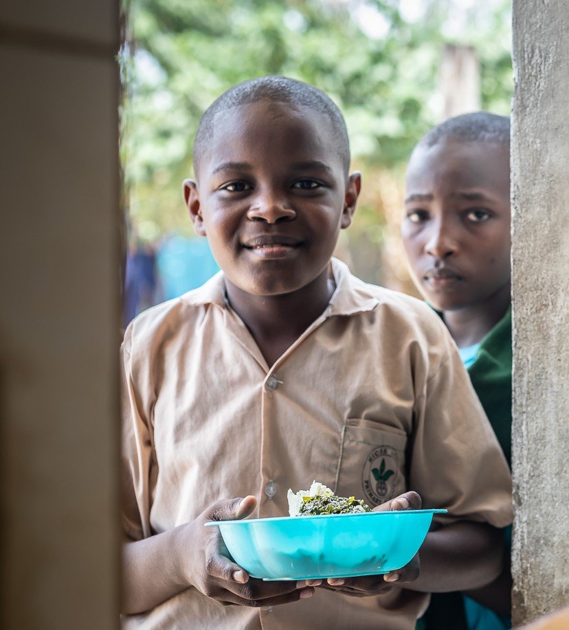 Feed 300 poor children in urban Mombasa