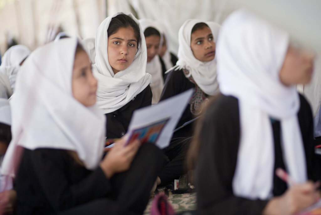 Access to education for children in conflict zones