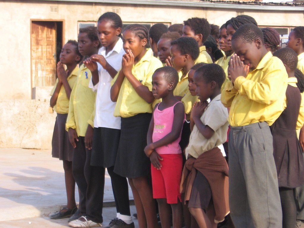 Empower 252 vulnerable children in Ramotshinyadi