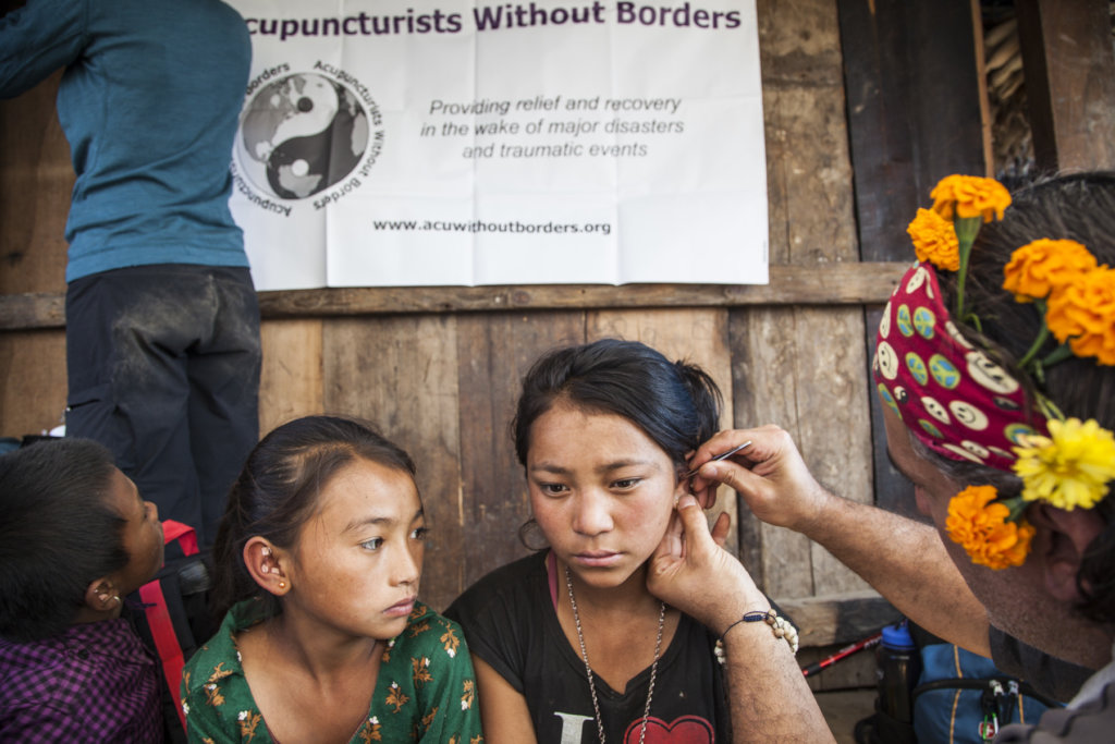 Help Migrants Access Mental Health Services