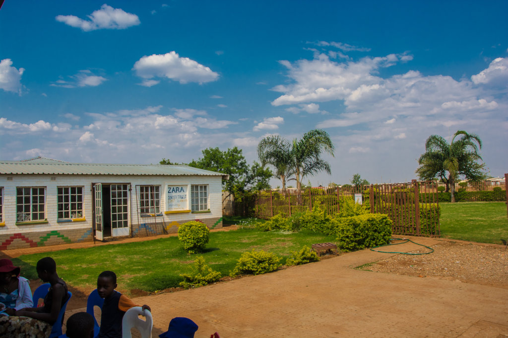 Learning Resources for 125 children in Zimbabwe