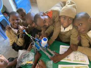 Students Experimenting with Simple Machines