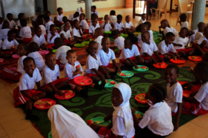 New Happy faces with a Nutritious Lunch