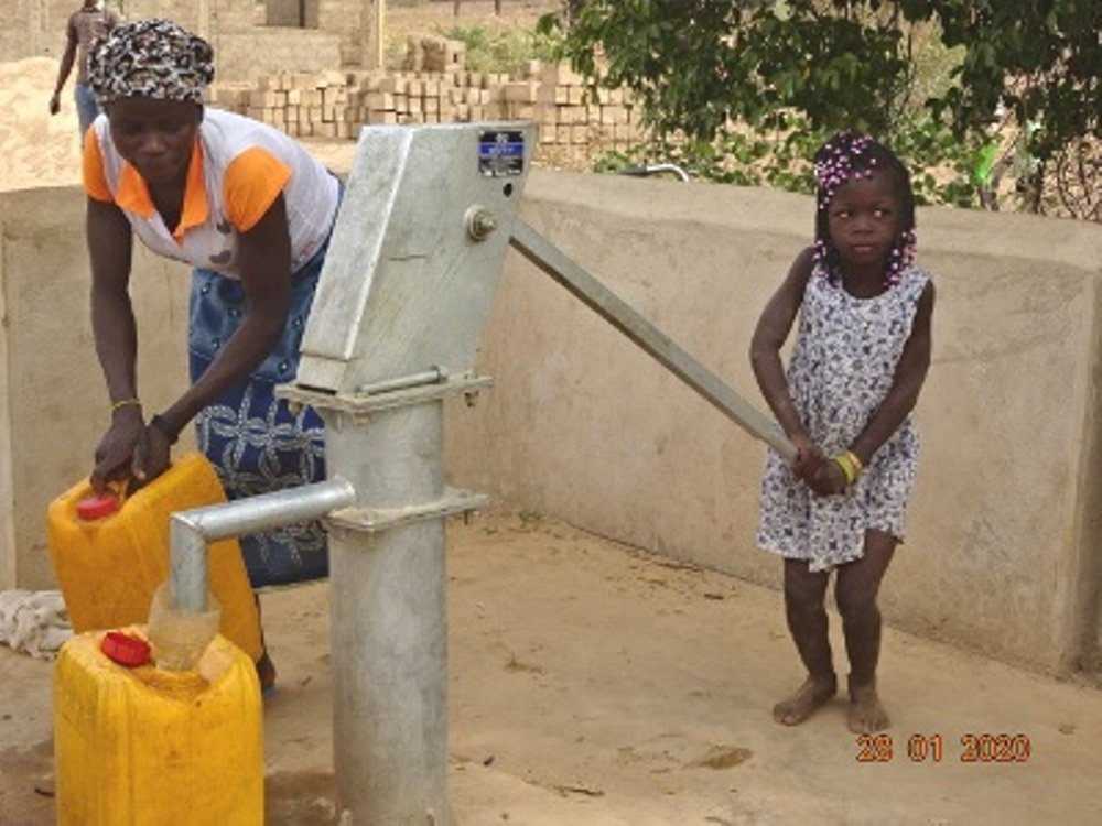 Clean water for 11 970 students in Burkina Faso
