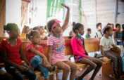 Noche De Cine Gratis -help the children of the DR!