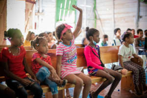Noche De Cine Gratis -help the children of the DR!