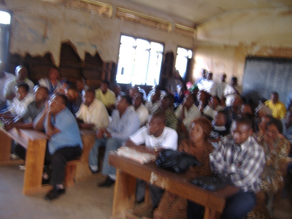English for 1000 refugees adults in Kampala