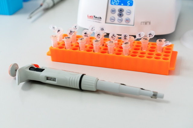 Helping our elderlies while they get vaccinated