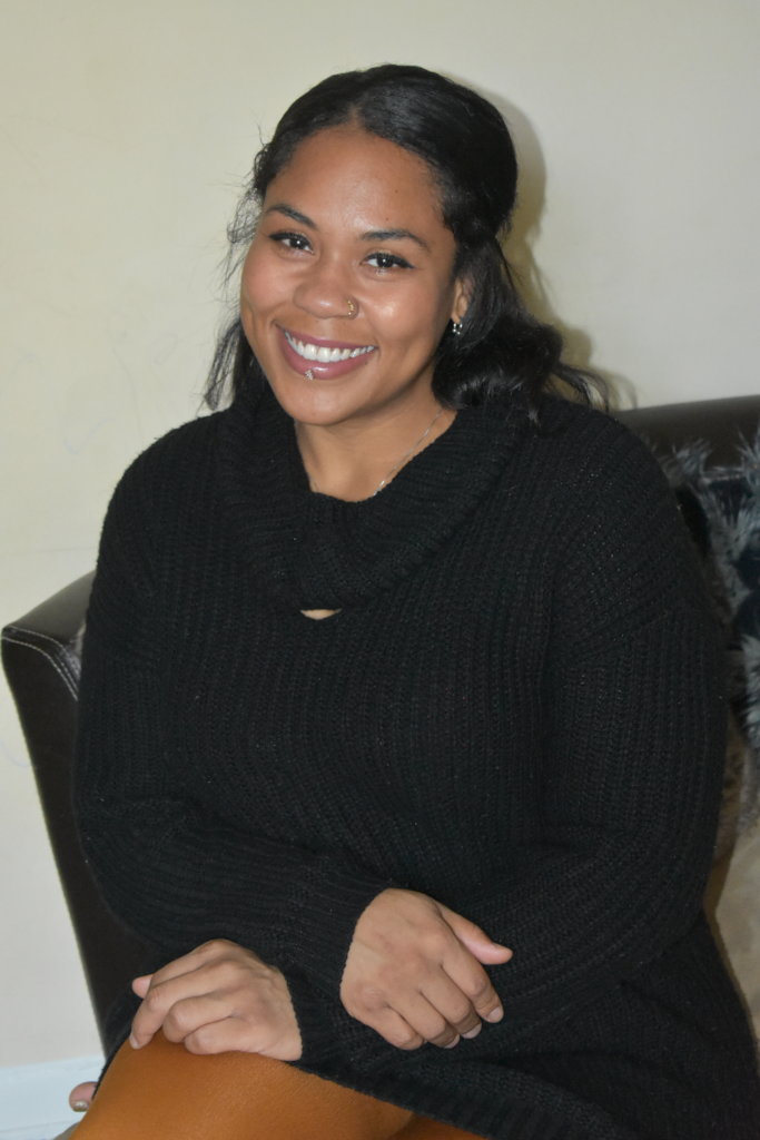 Help a Single Atlanta Mother Clothe Her 8 Kids