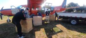 Preparing the plane for the flight