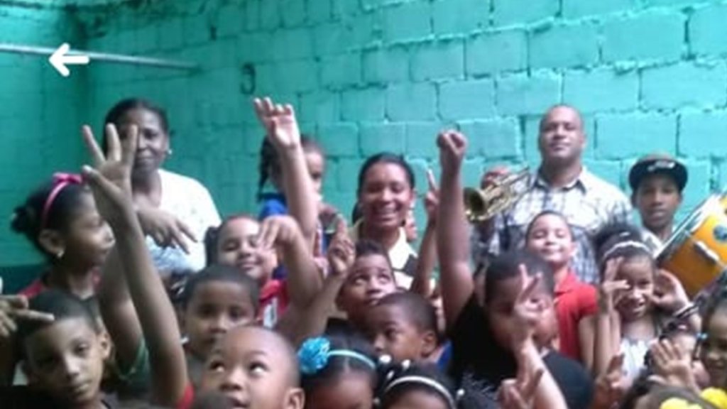 Free artistic training for 150 children in DR