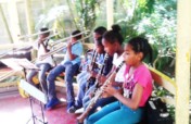 Free artistic training for 150 children in DR