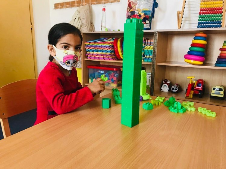 Give education to 60 vulnerable Roma children