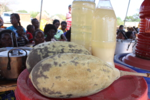 Baobab fruit and drink