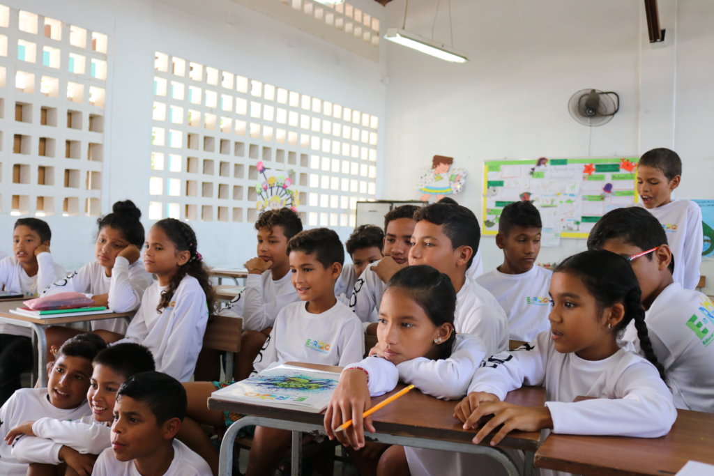 E-VEN : Evening the educational gap in Venezuela